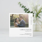 Airy Square Image Wedding Invitation card (Debout devant)