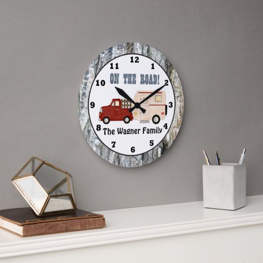 Ajouter le nom Camping camper horloge murale (Bureau)