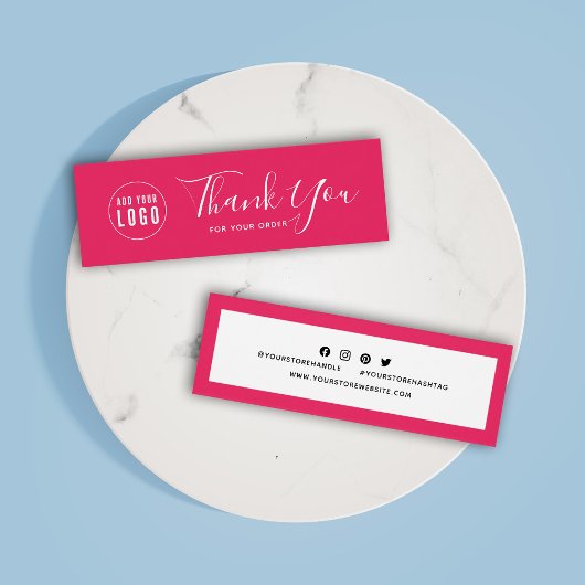 Ajouter un logo Merci de médias sociaux Couleur mo