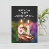 Ajouter un nom, 61e fête d'anniversaire Invitation (Debout devant)