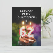 Ajouter un nom, 62e fête d'anniversaire Invitation (Debout devant)