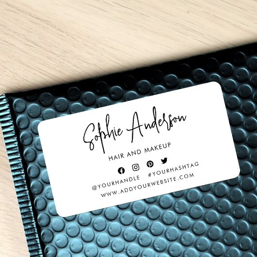 Ajouter un nom Script moderne Étiquette de médias 