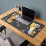Ajouter vos propres 4 photos et texte personnalisé<br><div class="desc">Créez une photo Tapis de bureau personnalisé de Ricaso - ajoutez 4 photos et du texte à ce grand accessoire de bureau à motif de cercle et triangle - un grand ajout à votre bureau ou à votre maison, gardez vos proches avec vous pendant que vous travaillez, ajoutez des photos...</div>