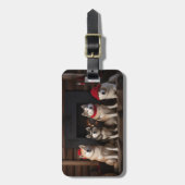 Akita bij de open haard Kerstmis Bagagelabel (Voorkant verticaal)