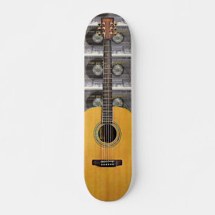 Akoestische gitaar & Retro Tape Rock n Roll Skateboard