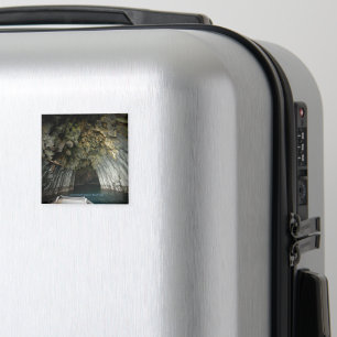 Akun Island Columnar Basalt Cave Magneet