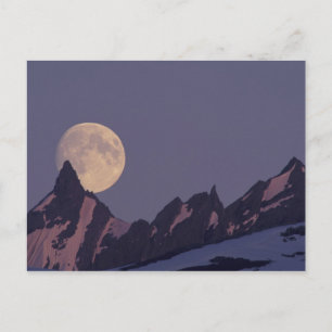 Alaska, Chugach Mountains Full moon stijgt Briefkaart