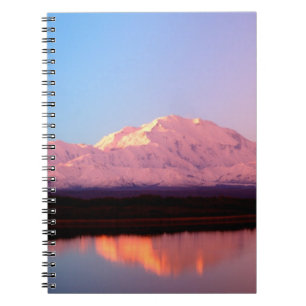 Alaska, Denali National Park, Mt. McKinley bij Notitieboek