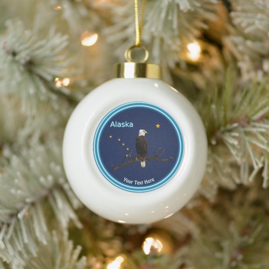 Alaska Eagle en Flag Keramische Bal Ornament (Boom)