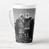  Alaska Fur clad eskimo arctic sod igloo Latte Mok (Linkerhoek)