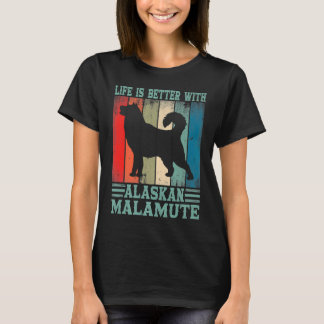 Alaska Malamute Dog met een Malamute Alaskan T-shirt