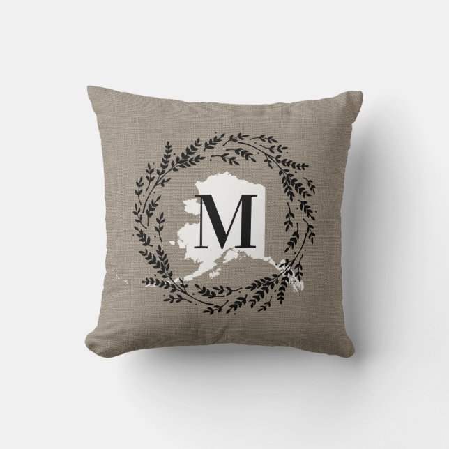 Alaska Rustic Wreath Monogram Sierkussen (Voorkant)
