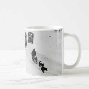 Alaskan Dogsled & Army Trucks Koffiemok