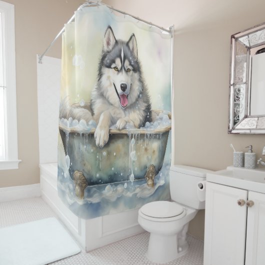 Alaskan Malamute In Badkuip Waterverf Hondenkunst Douchegordijn (In situ)