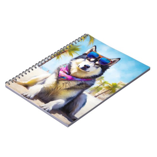 Alaskan Malamute op Beach, zomercadeau Notitieboek (Linkerzijde)