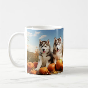 Alaskan Malamute Pup Autumn Delight Pompoen Koffiemok