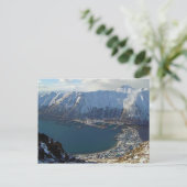 Alaskan Mountain Range en City onder Briefkaart (Staand voorkant)