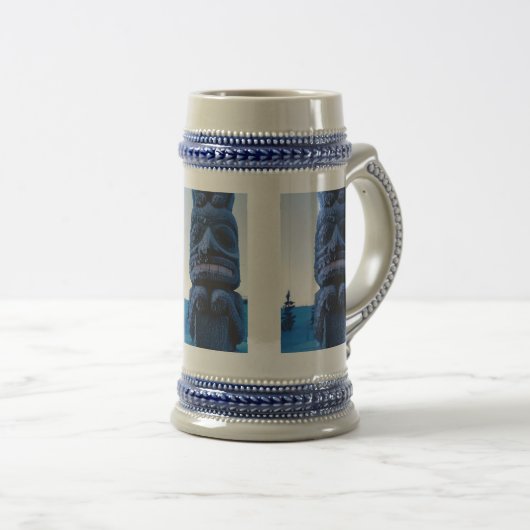 Alaskan Totem Pole Winter Scene Fancy Krog Bierpul (Voorkant rechts)