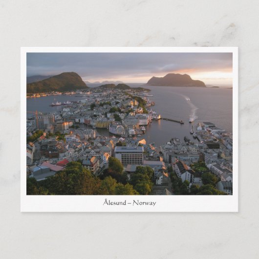 Alesund Briefkaart (Voorkant)