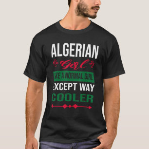 Algerijns meisje als een normaal meisje, met uitzo t-shirt