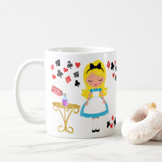 Alice dans la tasse du pays des merveilles (Avec donut)