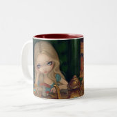 Alice dans le pays des merveilles et la tasse (Devant gauche)