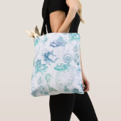 Alice dans le sac fourre-tout à vert bleu de thé (De près)