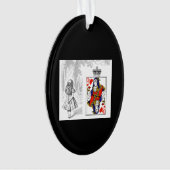 Alice et l'ornement de la Reine des Coeurs (devant)