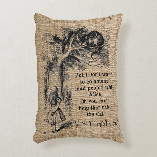 Alice in Wonderland; Cheshire Cat met Alice Accent Kussen (Voorkant(Verticaal))
