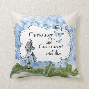 Alice in Wonderland Curiouser Hydrangea Pillow Kussen