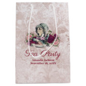 Alice in Wonderland The Mad Hatter Tea Party Medium Cadeauzakje (Voorkant)