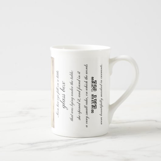 Alice's Adventures in Wonderland Quote Mok Stijl 2 (Rechts)