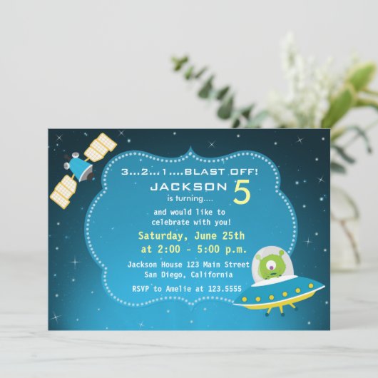 Alien de l'espace extra-atmosphérique Invitation d (Debout devant)