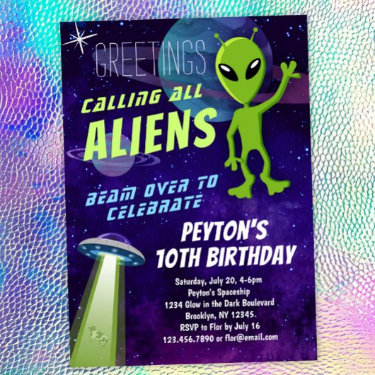 Alien de l'OVNI Invitation d'anniversaire