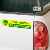 ALIEN De waarheid is er in de Bumpersticker (Op Truck)