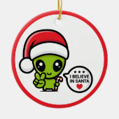 Alien Extraterrestrial Martian met kerstversiering Keramisch Ornament (Voorkant)