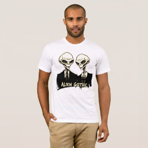 Alien Gothic: Retro Twist op een klassiek kunstwer T-shirt
