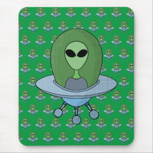 Alien in zijn kleine ruimteschip muismat