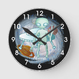 Alien Invader Clock Ronde Klok