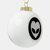 Alien Love Heart Ceramic Ball-kerstversiering Keramische Bal Ornament (Links)