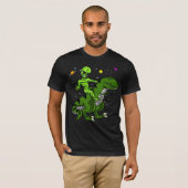 Alien Riding T-Rex Dinosaur Space UFO T-shirt (Voorkant volledig)