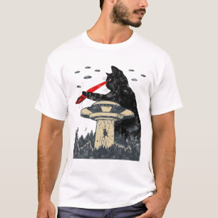 Alien Ufo Abduction Laser Eye Funny Cat T-shirt