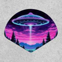 Alien vaisseau spatial rétro futuriste