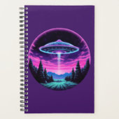 Alien vaisseau spatial rétro futuriste (Devant)