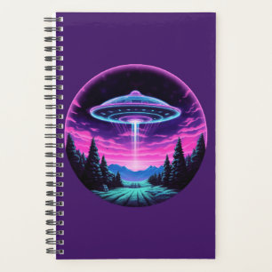 Alien vaisseau spatial rétro futuriste