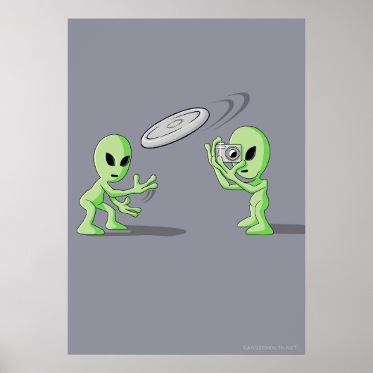 Aliens Frisbee UFO Hoax Poster (Voorkant)