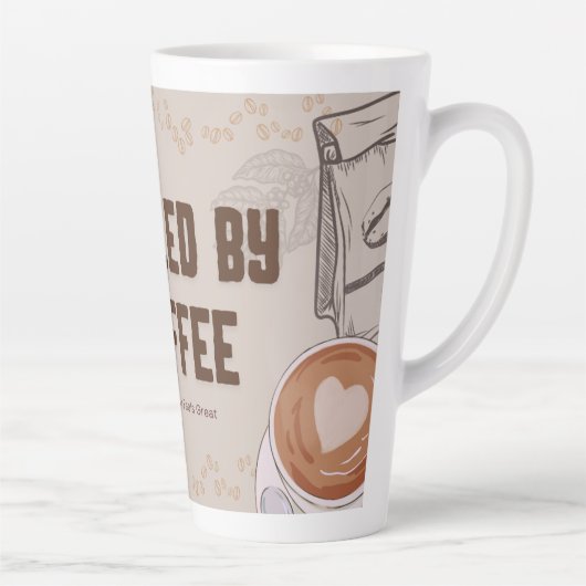 Alimenté par Café Latte Mug - Drôle Tall Cup Cadea (Droite)