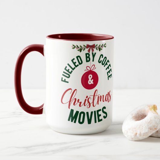Alimenté par Coffee & Christmas Movies Mug (Avec donut)