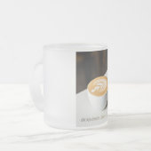 Alimenté par le Café – Design drôle de mug pour am (Devant gauche)