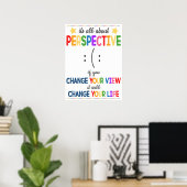 All About Perspective Rainbow Classroom Poster (Bureau à domicile)